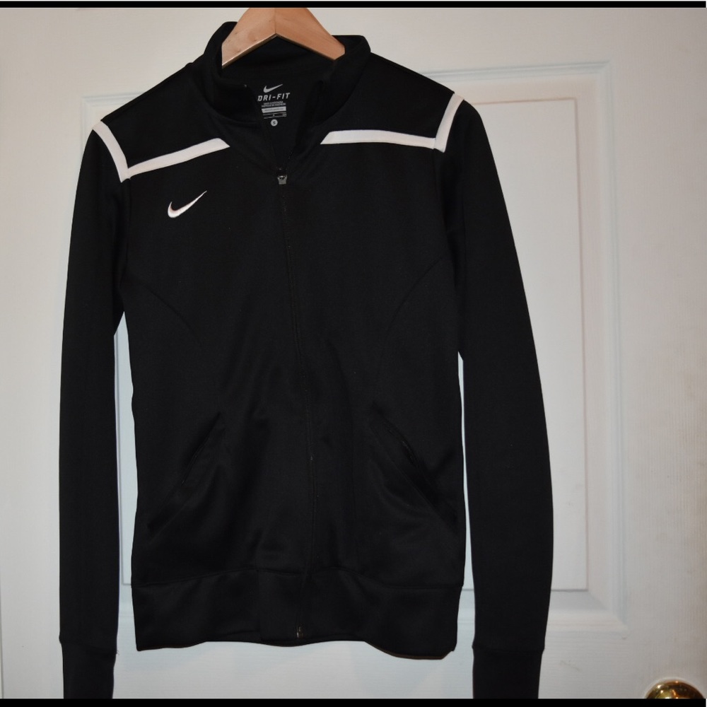 Nike Dry Fit Sweater